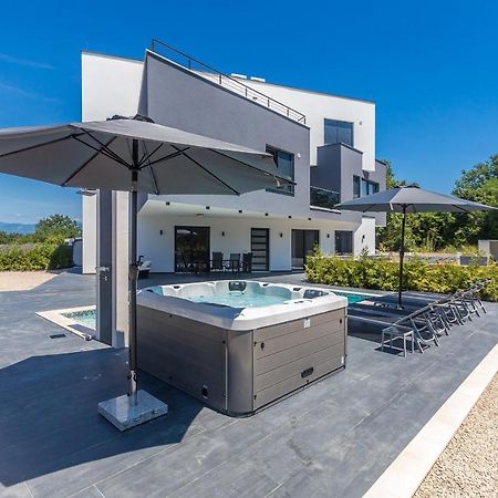 Luxury Apartment Noa Njivice Luaran gambar