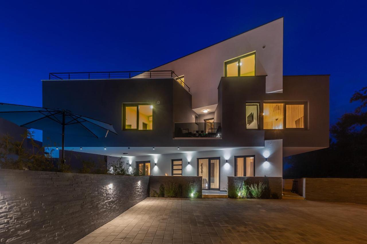 Luxury Apartment Noa Njivice Luaran gambar