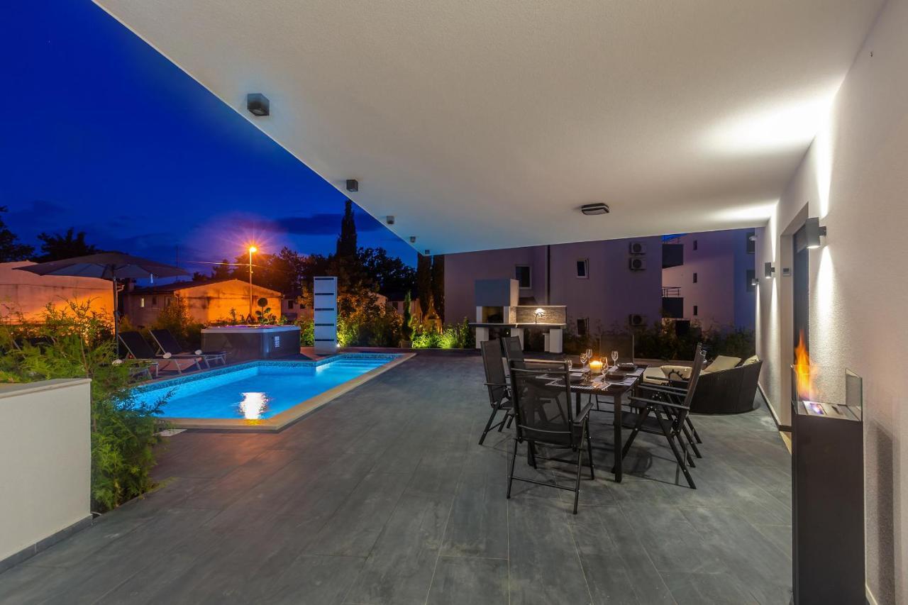 Luxury Apartment Noa Njivice Luaran gambar