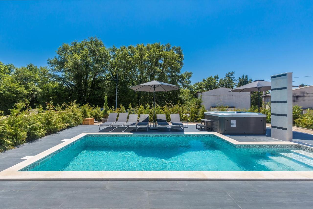 Luxury Apartment Noa Njivice Luaran gambar