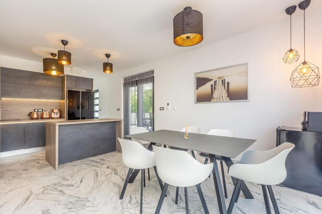 Luxury Apartment Noa Njivice Luaran gambar