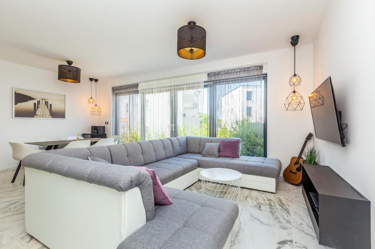 Luxury Apartment Noa Njivice Luaran gambar